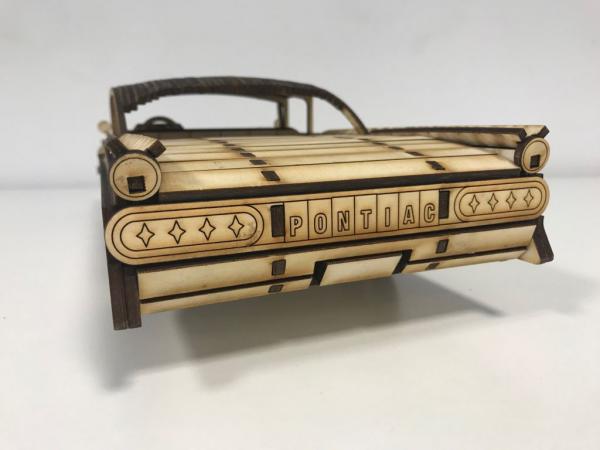 Pontiac Star Chef (Strato Sedan) `59 aus Holz